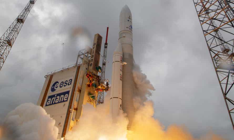 El lanzamiento del telescopio espacial desde la Guayana Francesa el mes pasado.
