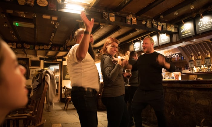 'Living the dream': snowed in at Britain's highest pub, strangers became  friends | North Yorkshire | The Guardian