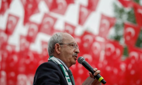 Turkish presidential candidate, Kemal Kılıçdaroğlu, holds a rally in Bursa in advance of Sunday’s presidential poll.