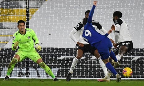 Mason Mount scores Chelsea’s winning goal against Fulham at Craven Cottage
