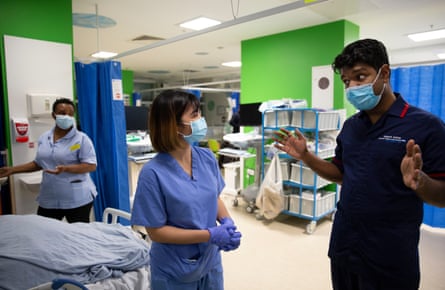 By evening, Sebastian is working with staff nurse Jenny Jade Dellosa caring for a post-surgery patient with renal failure
