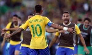 Football - Men’s Tournament Gold Medal Match2016 Rio Olympics - Soccer - Final - Men’s Football Tournament Gold Medal Match Brazil vs Germany - Maracana - Rio de Janeiro, Brazil - 20/08/2016. Neymar (BRA) of Brazil celebrates his goal against Germany in the first half in their gold medal men’s football match. REUTERS/Bruno Kelly FOR EDITORIAL USE ONLY. NOT FOR SALE FOR MARKETING OR ADVERTISING CAMPAIGNS.