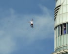 AsiaWireDaily — Jaan Roose amazes crowds with 120 metre-high slackline walk above Seoul - video