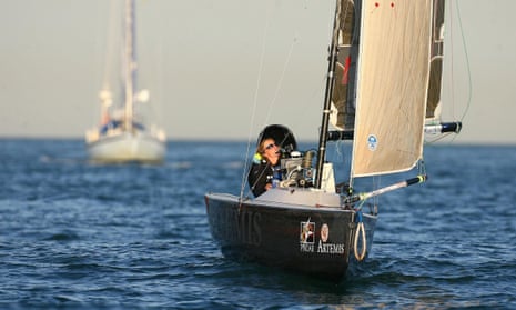 Hilary Lister in 2009 as she sailed solo around the UK.