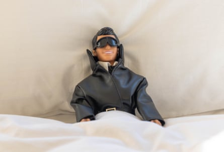 A toy version of Lecacheur in a bed