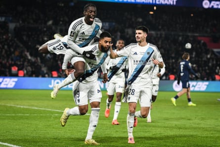 Willem Geubbels celebrates after scoring for Paris FC against PSG.