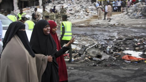 'It was a massacre': witness describes Mogadishu blast – video 