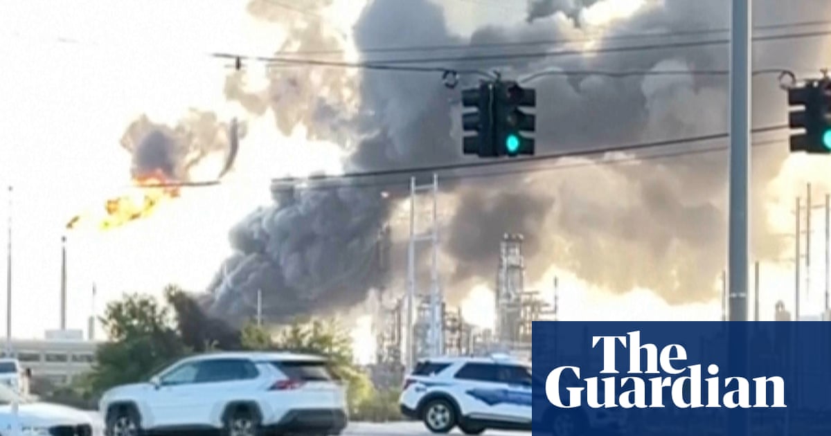 Texas residents feel homes shake miles away from oil refinery explosion