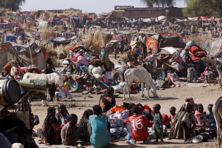 Sudanese peopl displaced following a Rapid Support Forces (RSF) attack on the Zamzam displacement camp in North Darfur.
