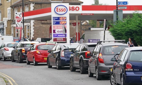 Drivers queue for petrol in Brockley, south London, September 2021