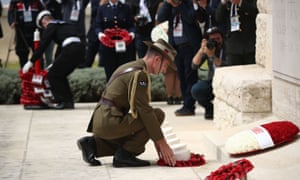 Scott Morrison says reports of Isis plot to target Anzac Day Gallipoli events 'inconclusive' Australia’s defence force chief, Angus Campbell, lays a wreath