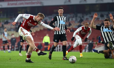 Emile Smith Rowe scores the opening goal in extra time of Arsenal’s 2-0 victory against Newcastle that takes them into the fourth round of the FA Cup