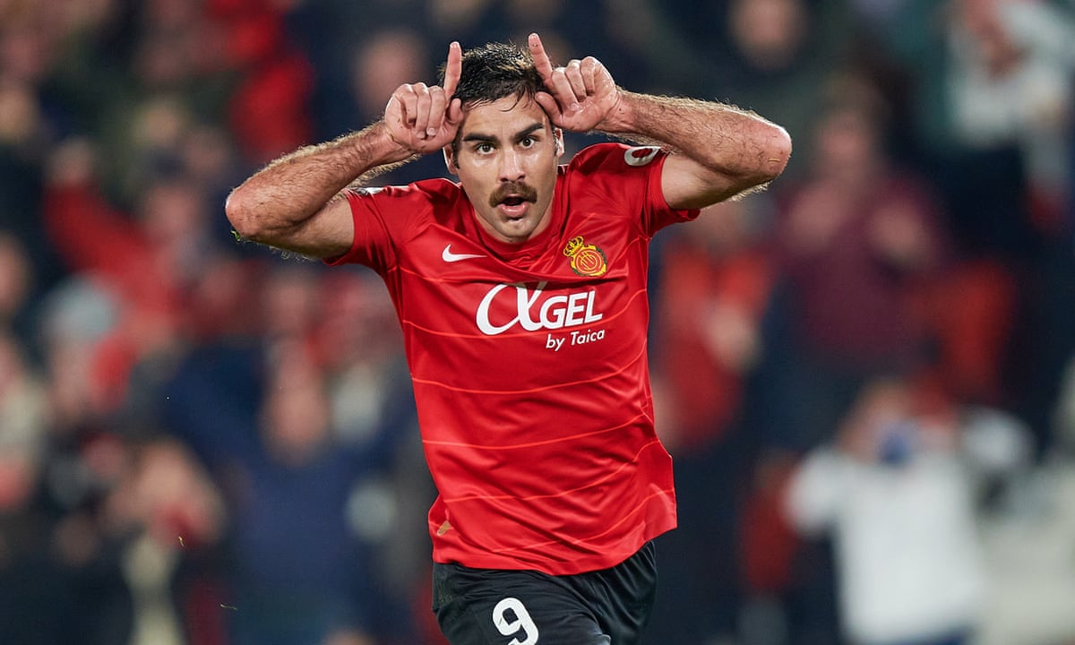 Real Mallorca hero Abdón Prats: 'I'm so proud of this love story' | Mallorca | The Guardian Real Mallorca hero Abdón Prats: 'I'm so proud of this love story' | Mallorca | The Guardian