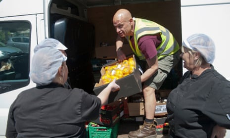 Oxford Food Bank volunteer, delivers food for pupils