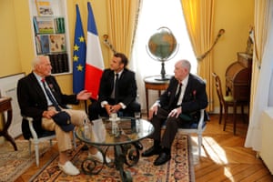 Emmanuel Macron meets two French war veterans in Bayeux
