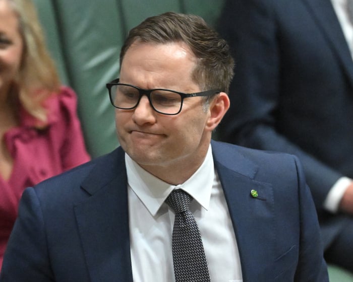 Hawke urges Nampijinpa Price to say sorry for ‘real damage’ her migration comments caused Indian Australians