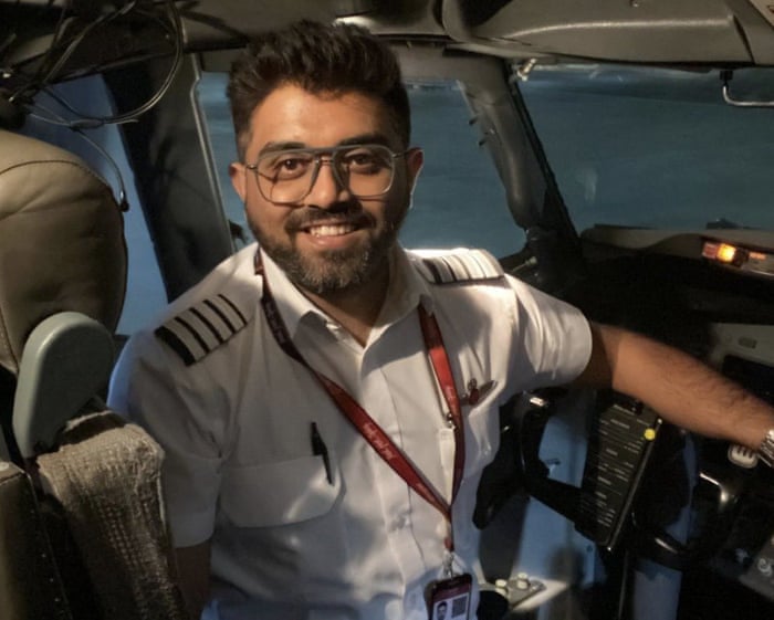 A ‘hero’ pilot, plumber and dentist among those who saved flydubai flight to Israel