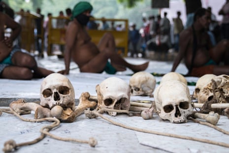 Farmers from Tami Nadu demonstrate in Delhi with what they say are the bones of farmers who committed suicide because of a crippling drought and high debt.