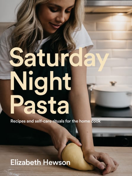 Cover of Elizabeth Hewson's Saturday Night Pasta