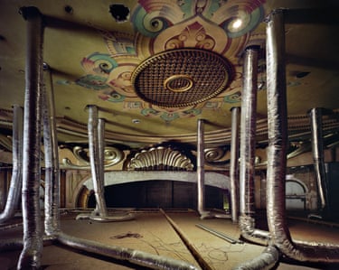 California Theater, Huntington Park, California 001-sharp