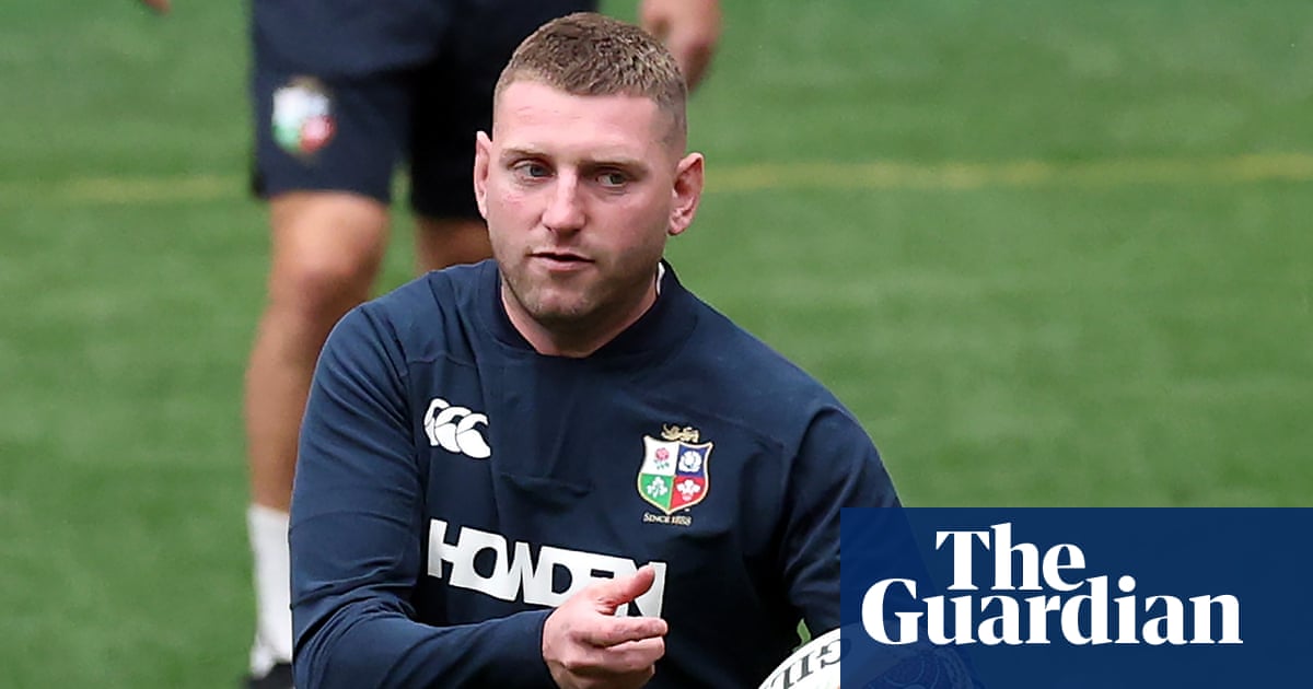 Johnny Sexton backs flash' Finn Russell to produce his best on first Lions start