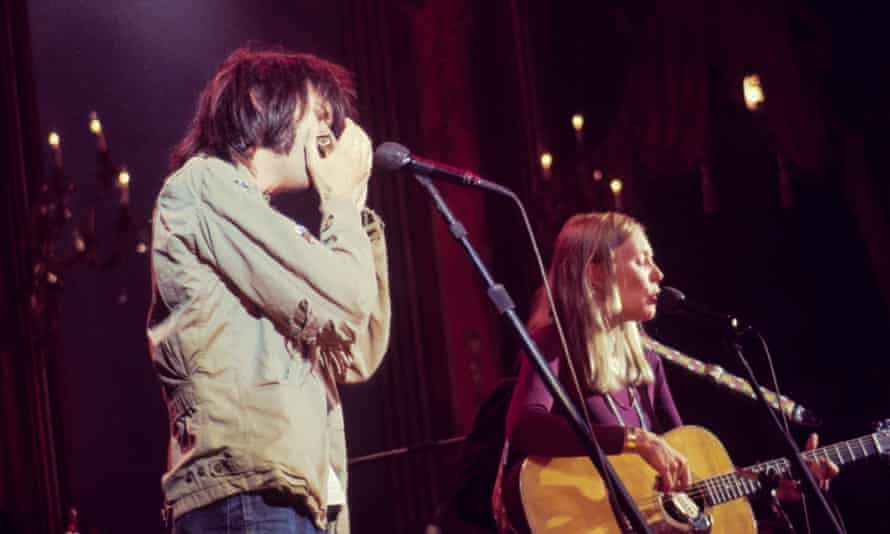 Neil Young and Joni Mitchell in 1976