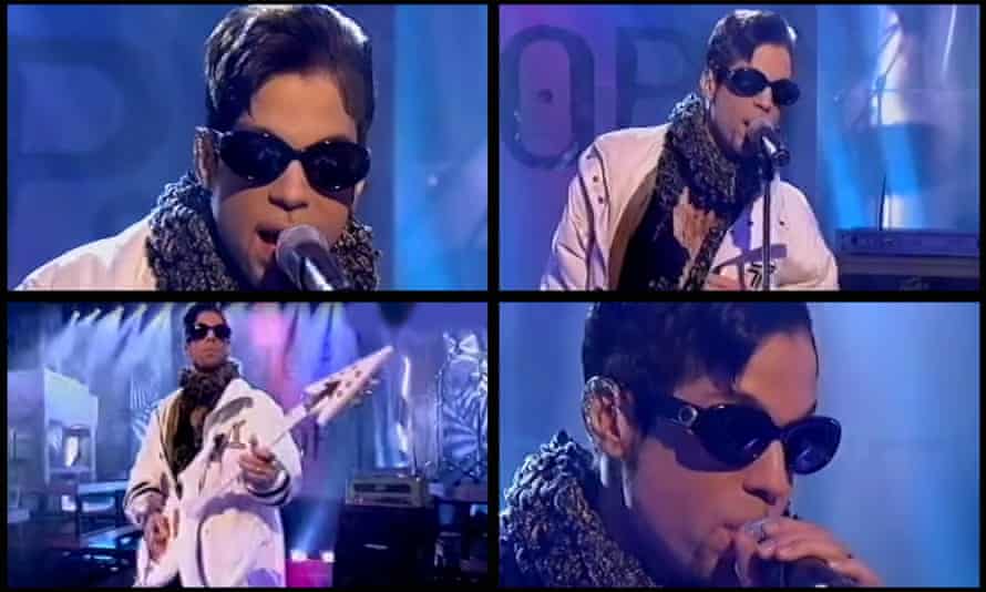 Shading it ... Prince The Holy River را در نسخه 28 آوریل 1997 از Top of the Pops اجرا می کند