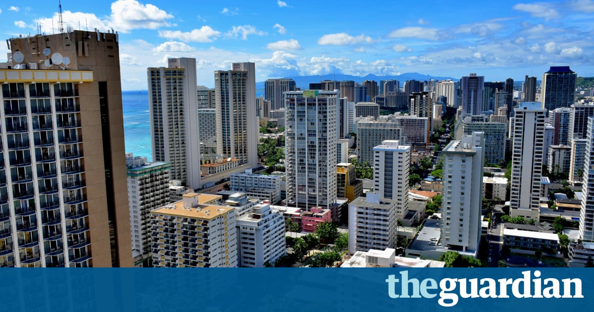 Hawaii ballistic missile threat alert was false alarm, officials say