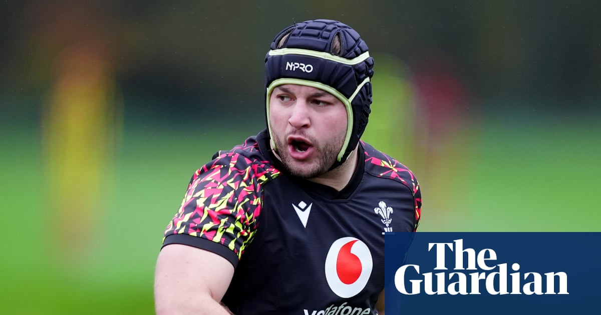 Former Rhondda roofer Harri Deaves to make Wales debut against the All Blacks