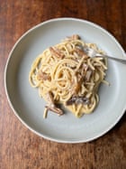 ‘Convincingly lardon-sized pieces’ of mushroom: Daniel Gritzer’s meat-free carbonara.