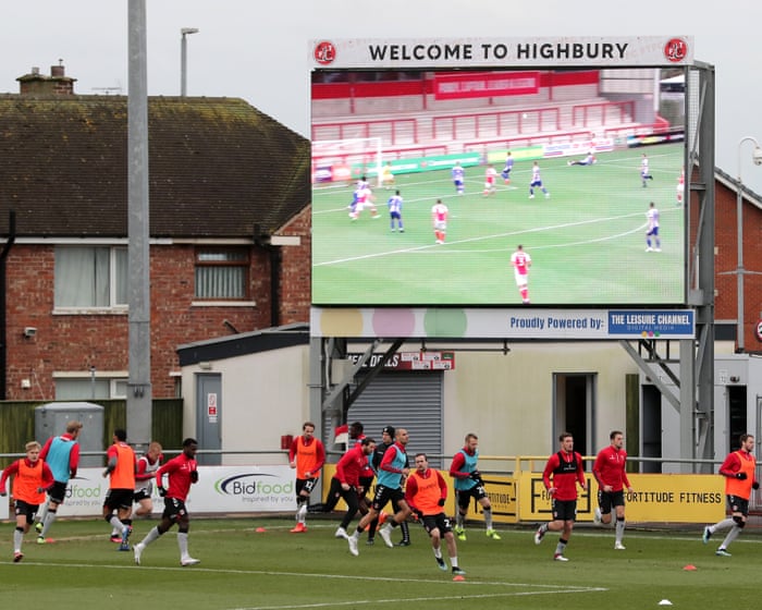 ‘The wind goes in all directions’: Fleetwood prepare wet welcome for Arsenal at Highbury