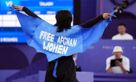 Talash of the Refugee Olympic Team during the B-Girls pre-qualifier.