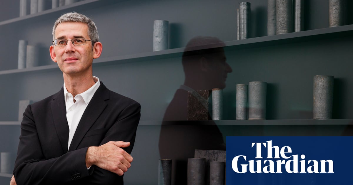 Edmund de Waal: ‘If I need to forget every­thing, I read Lee Child. Honestly’