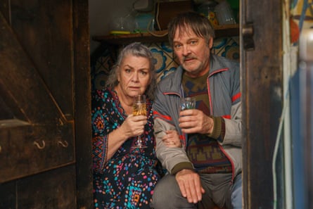 Dawn French as Debbie and Mark Heap as William in Can You Keep A Secret.