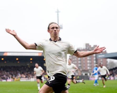 Ben Waine celebrates his winning goal for Port Vale against Sunderland.