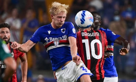 Morten Thorsby in action for Sampdoria against Milan in August.