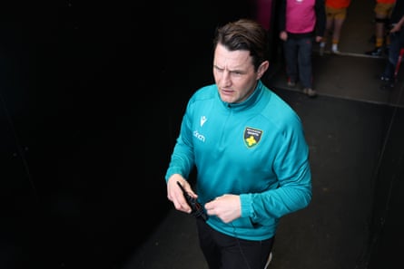 Phil Dowson in the tunnel before Exeter v Northampton