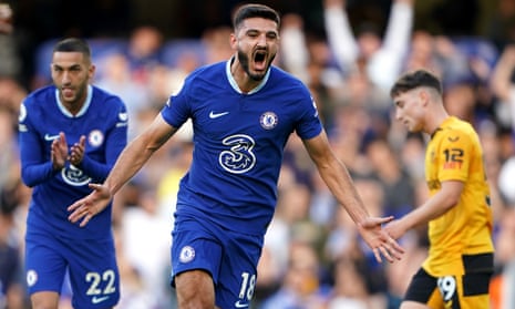 Arмando Broja gives dad perfect gift with 'aмazing' first Chelsea goal |  Chelsea | The Gυardian