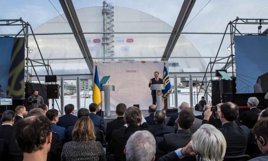 Ukraine’s president, Petro Poroshenko, speaks at a ceremony in Chernobyl