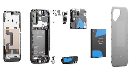 An exploded diagram showing the various parts of the Fairphone 5.