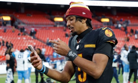 Jayden Daniels gets the word out about another great performance.