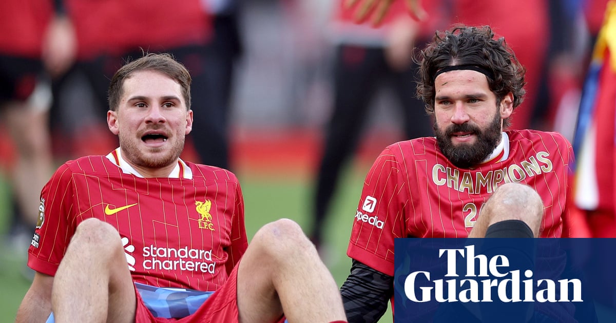 Iraola Draws a Line in the Sand: Liverpool Boss Refuses to Sell Post-World Cup Stars Mac Allister and Alisson