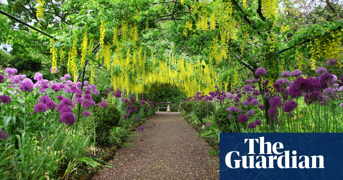 Top 10 Secret Gardens In The Uk Travel The Guardian