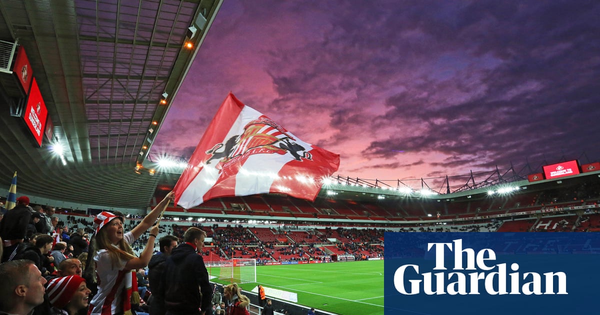 Phil Parkinson straining to keep dark clouds away from Sunderland | Louise Taylor