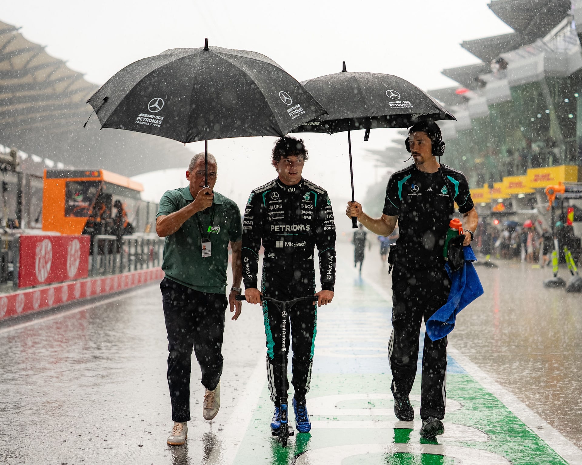 Photo: The Guardian FIA explains power unit glitch after Bahrain GP start chaos in Malaysia