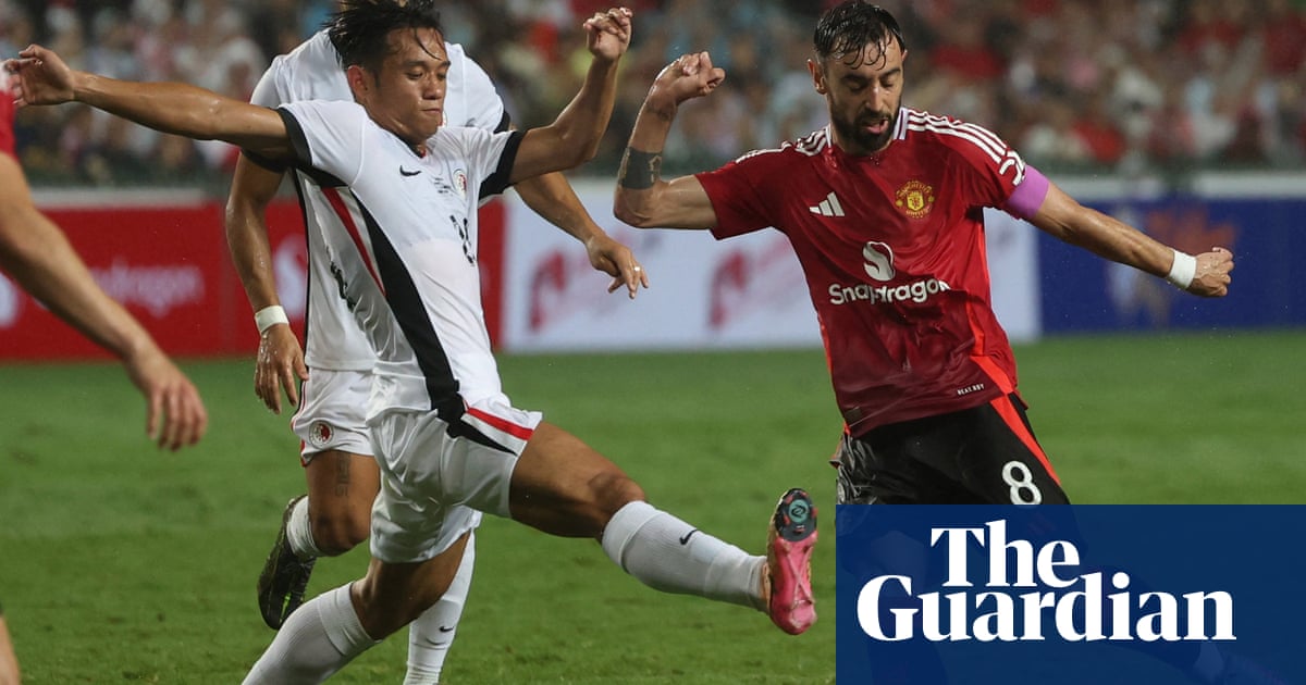 Amorim says Fernandes wants to stay' at Manchester United amid Saudi links