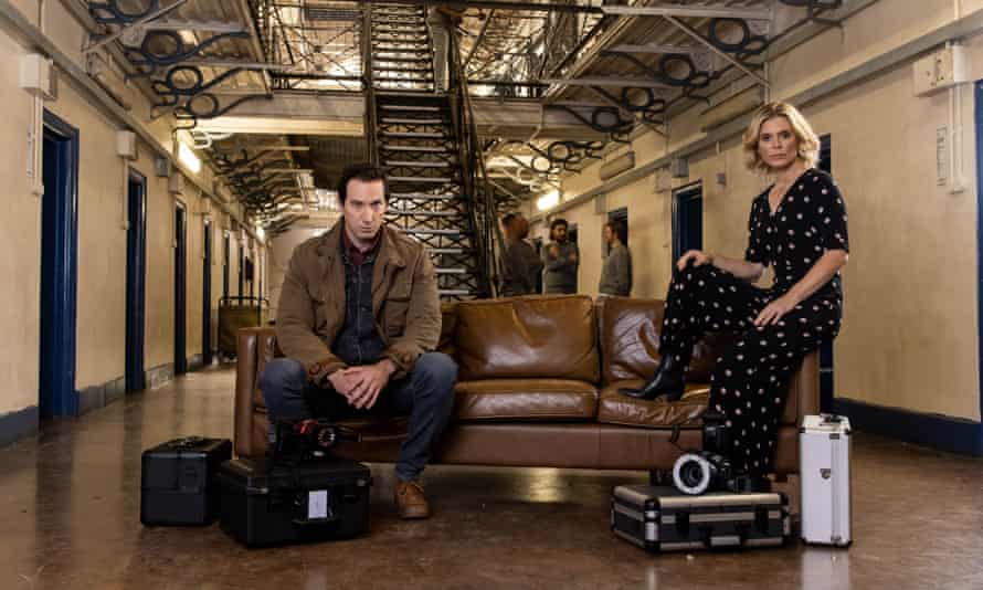 Inside ... Jack Hodgson (David Caves) and Dr Nikki Alexander (Emilia Fox).
