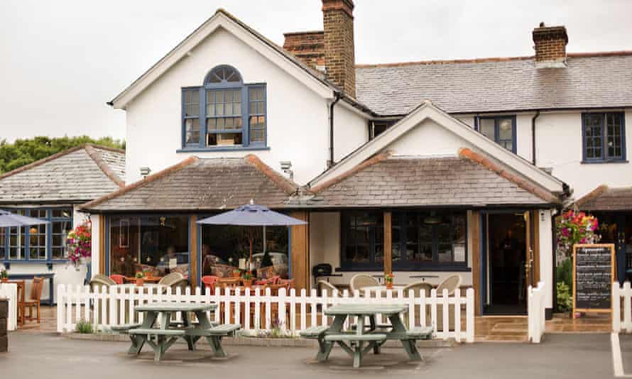 Star Pub