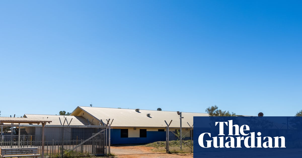 Diphtheria outbreak: residents of remote NT community say health clinic has no hand sanitiser