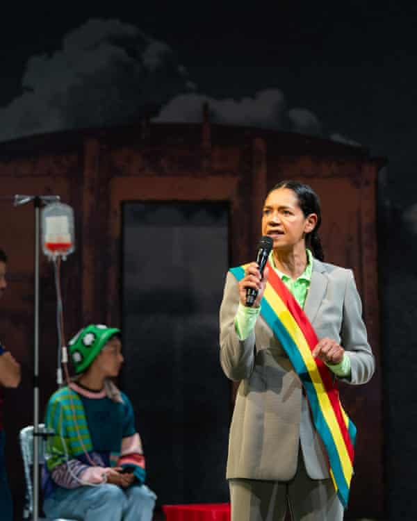 Rare Earth Mettle review – secret deals and wordy debates | Theatre 1 3200